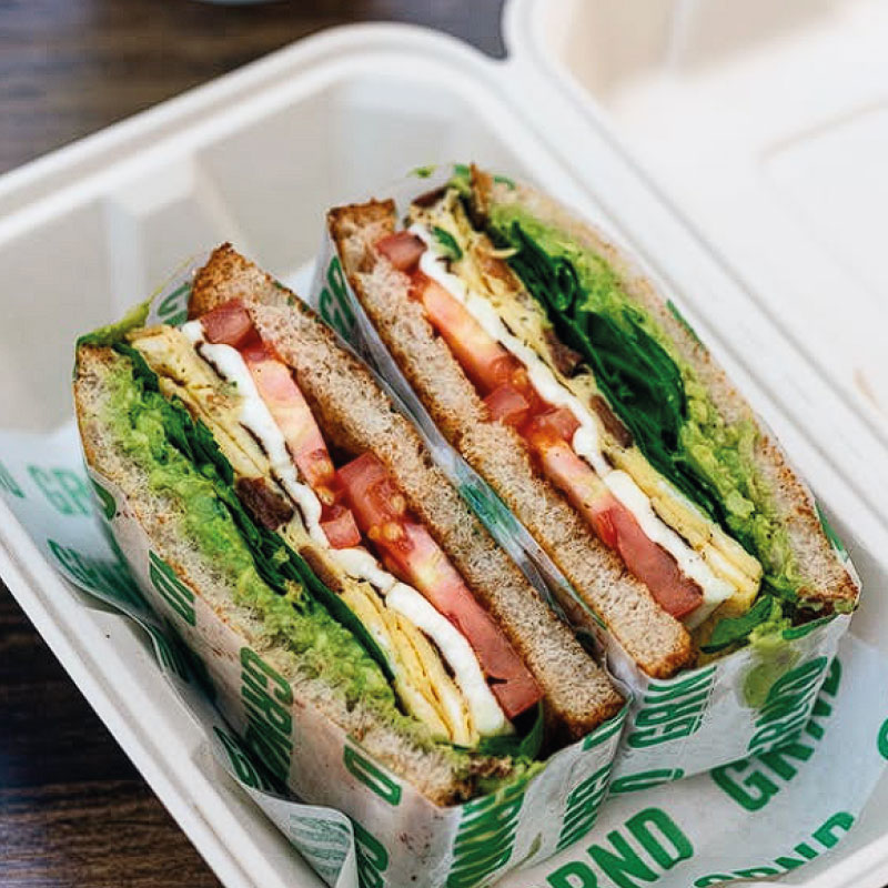 Interior de cafetería moderna